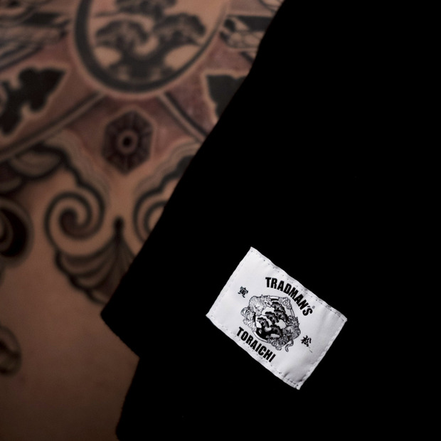【寅壱 × TRADMAN'S BONSAI】crew neck T-shirts　BLACK 詳細画像